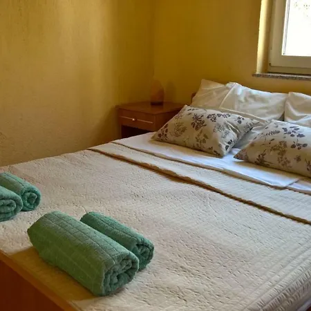 Feriehus Krizanic Novi Vinodolski