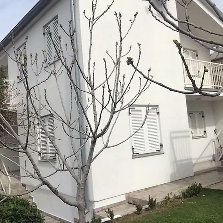 Holiday home Krizanic *