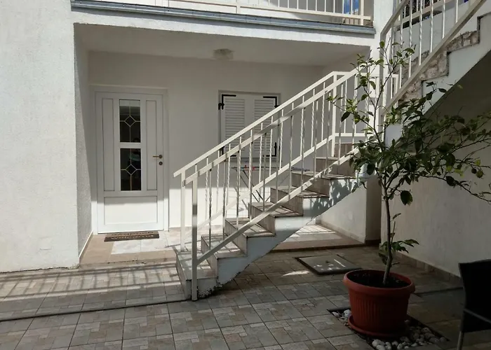 Krizanic Сasa de vacaciones